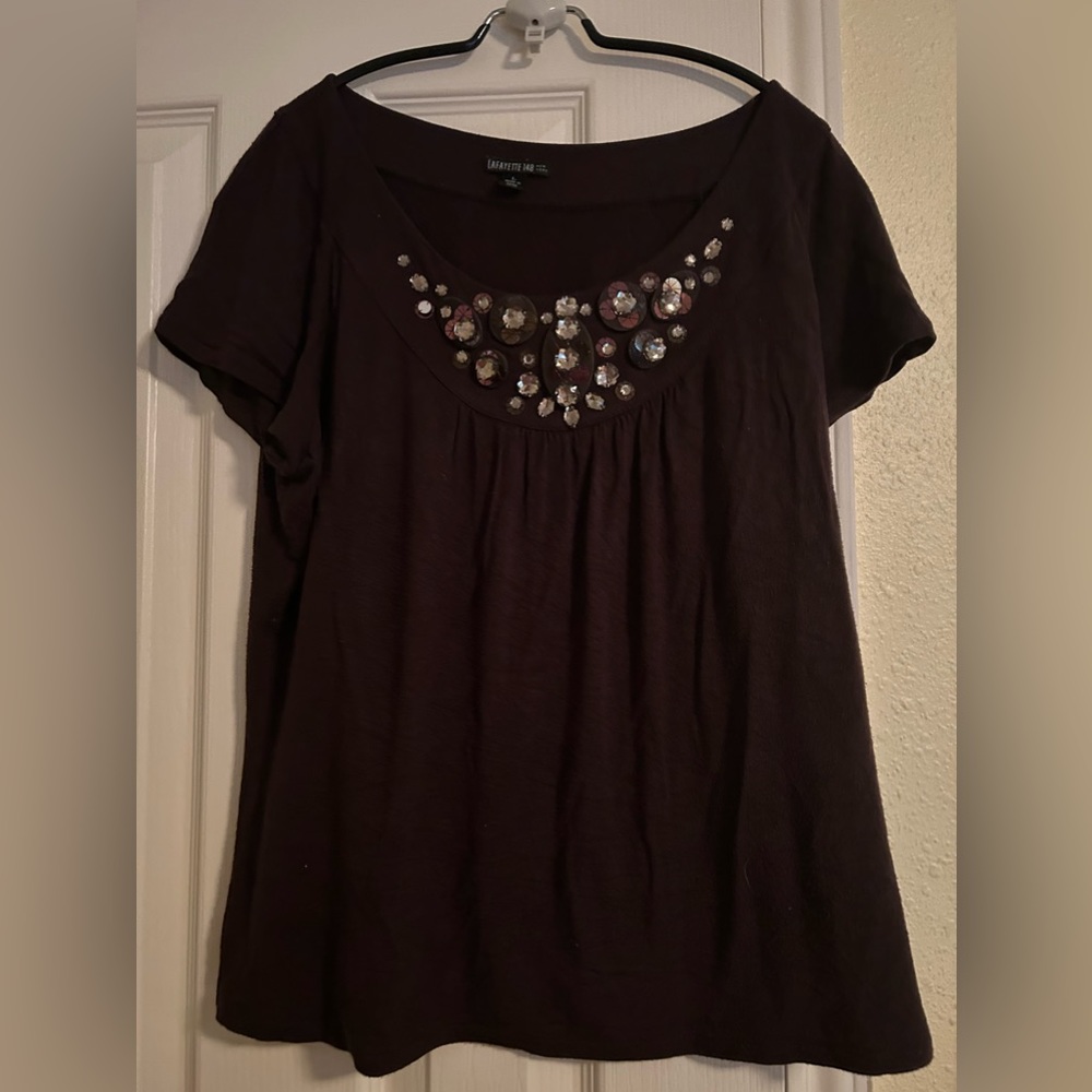 “Lafayette 148” casual embellished cotton t-shirt, size L.